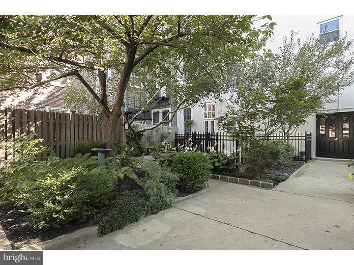 WASHINGTON SQ WEST - Residential