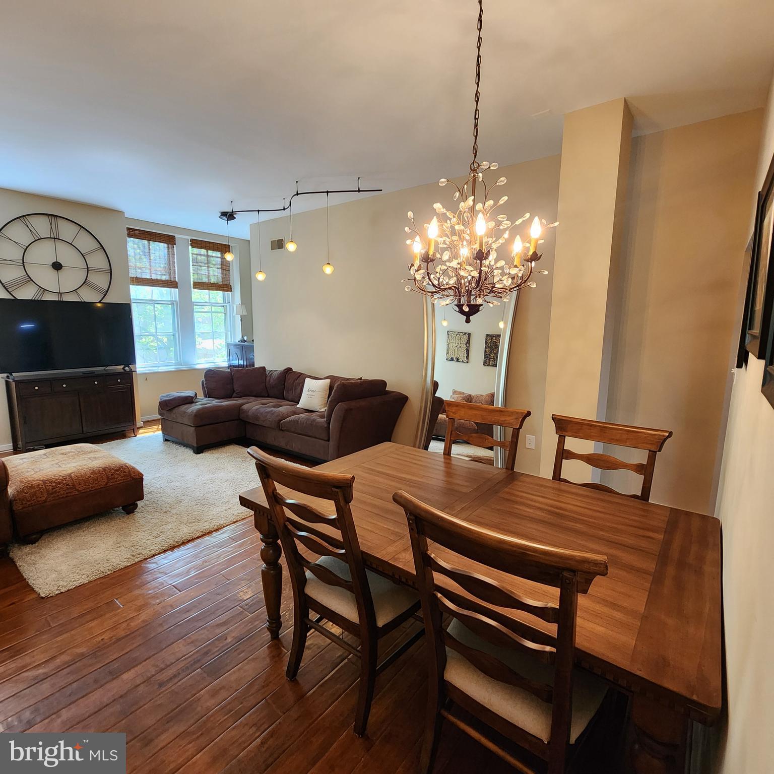 WASHINGTON SQ WEST - Residential