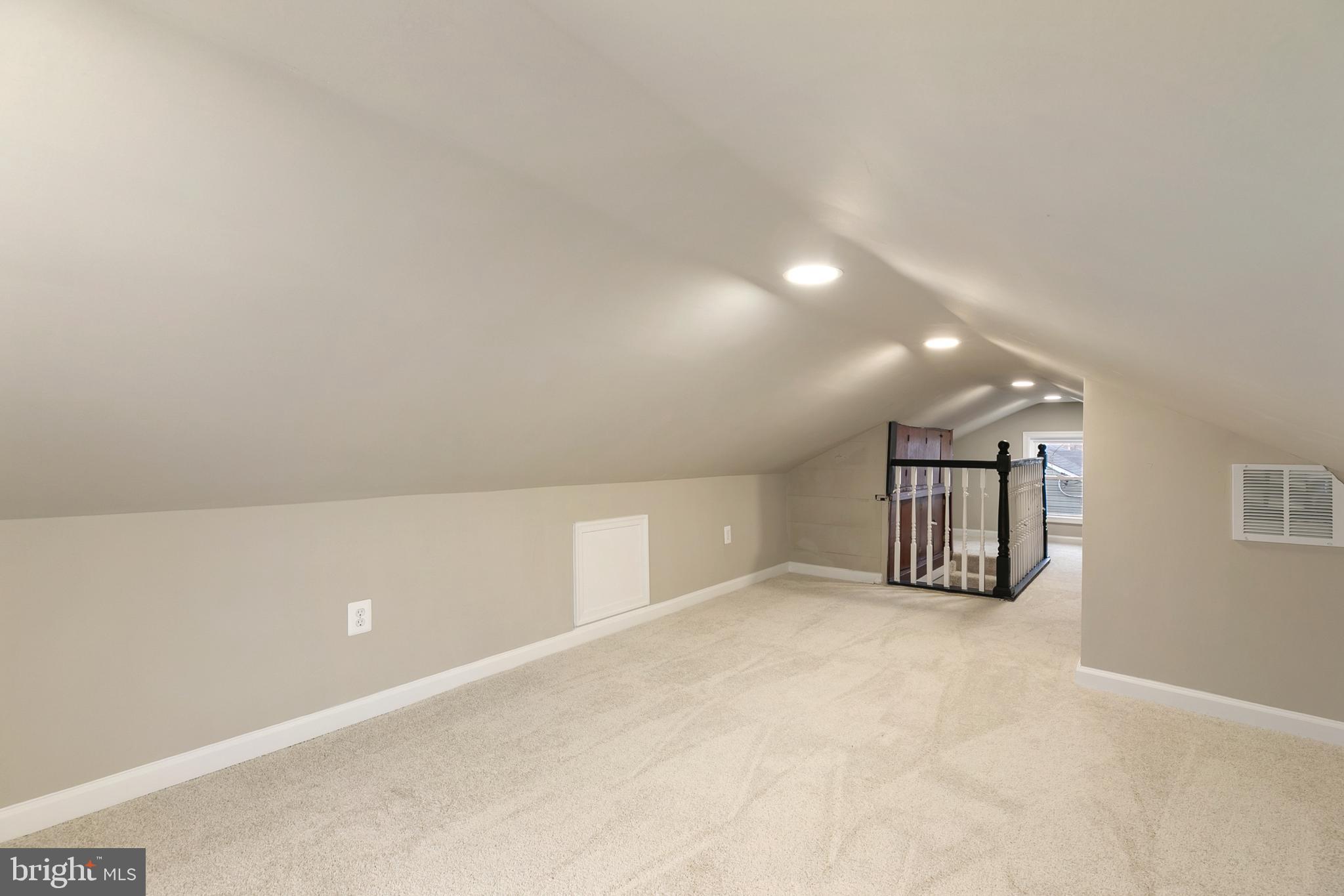 VICTORY VILLA - Residential