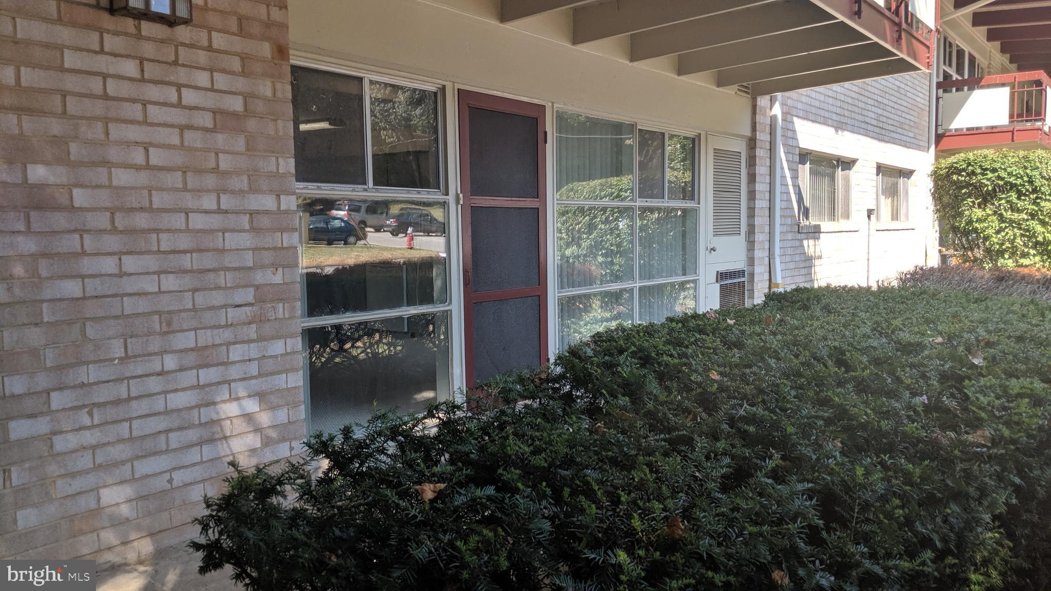 FAIRFAX HERITAGE - Residential Lease