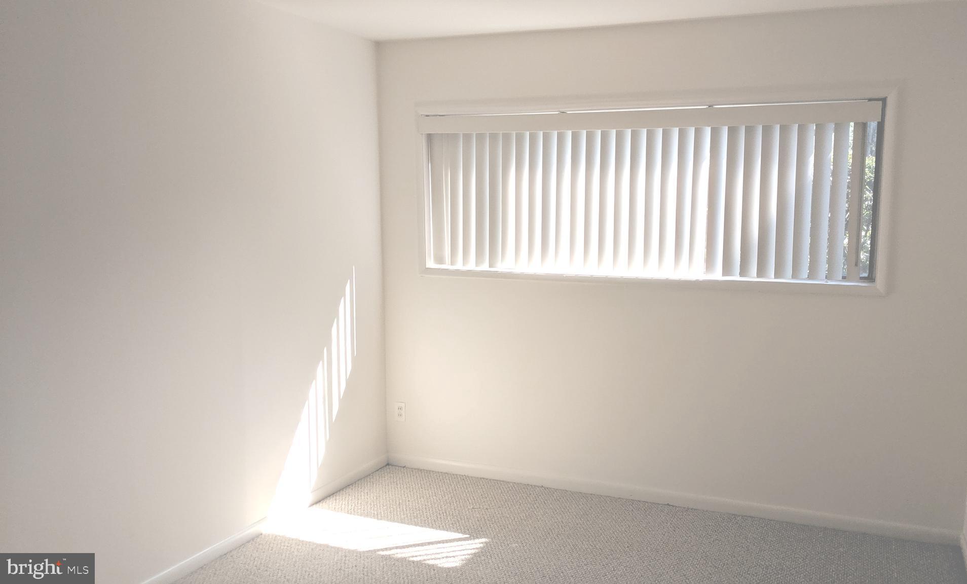 FAIRFAX HERITAGE - Residential Lease