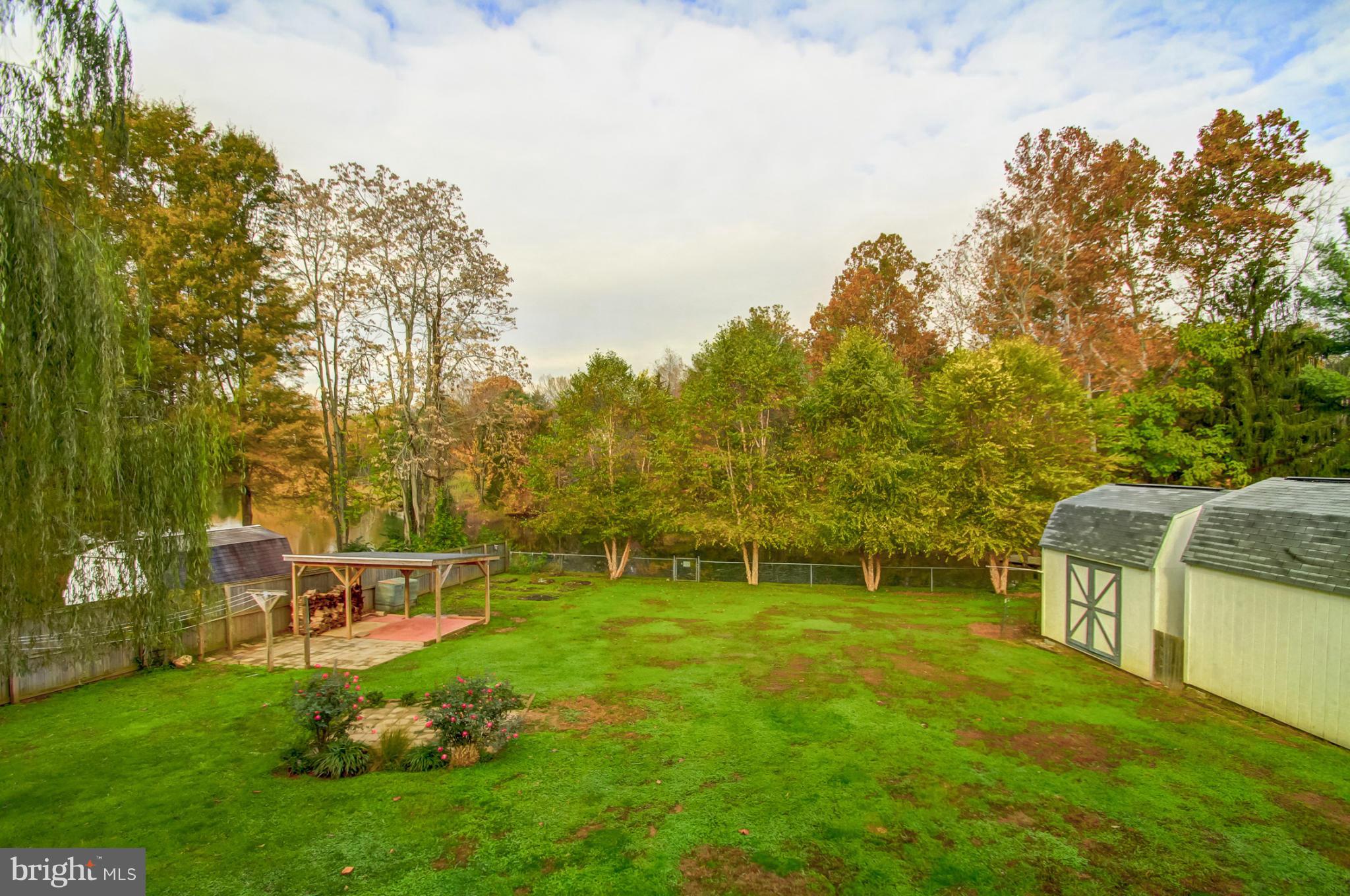 WARR LAKES - Residential