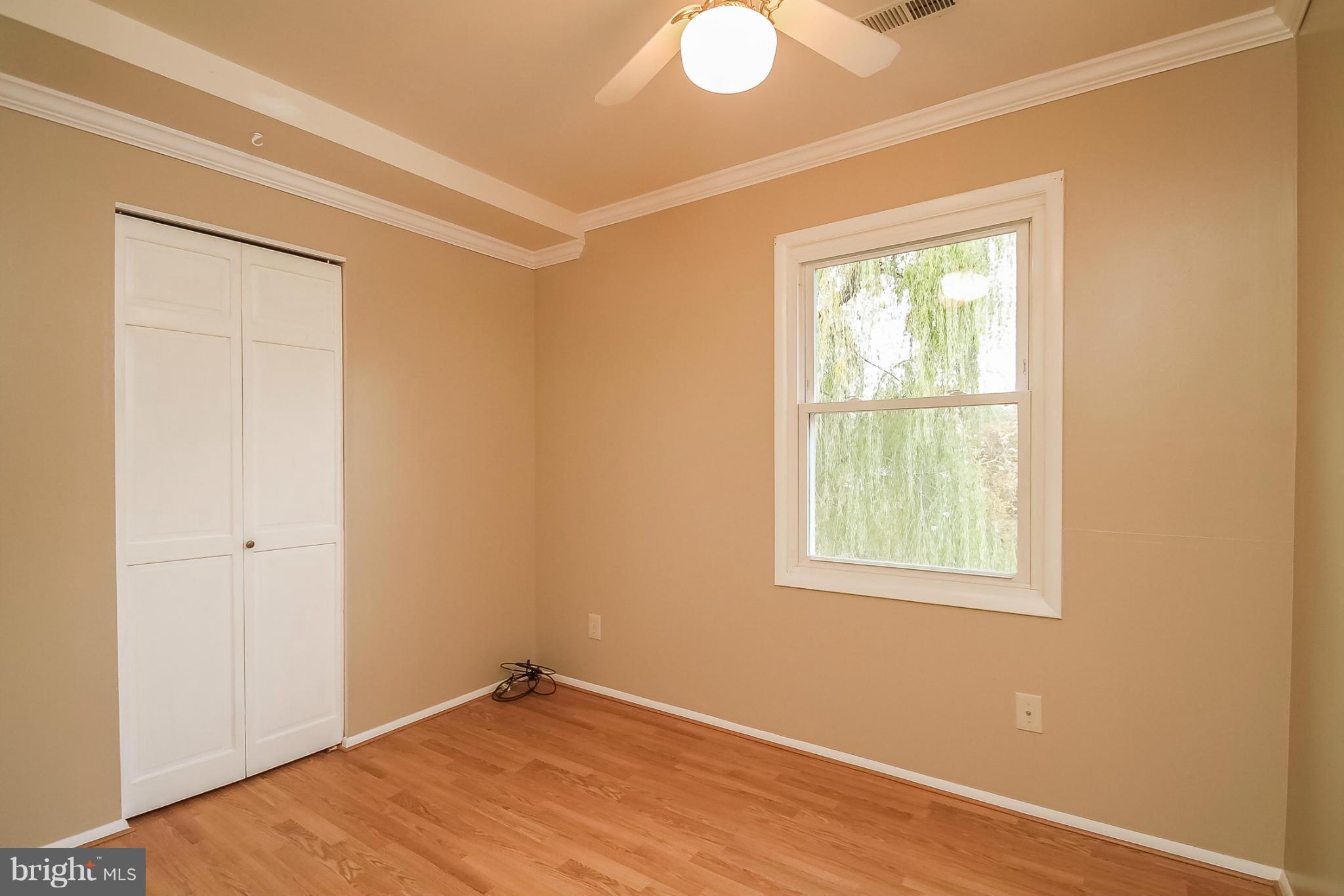 WARR LAKES - Residential