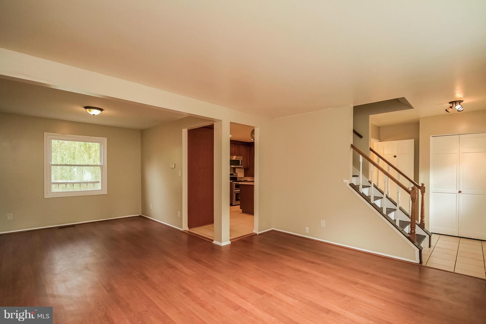 WARR LAKES - Residential