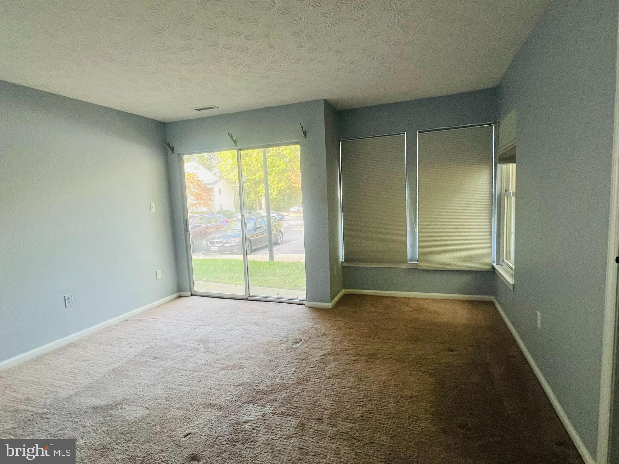 VILLAGE OF HICKORY RIDGE - Residential Lease