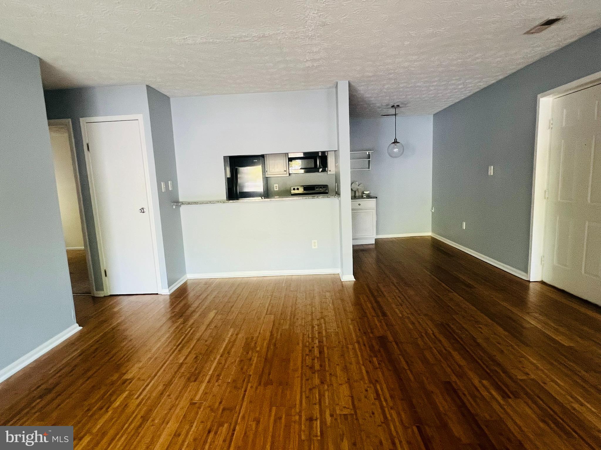 VILLAGE OF HICKORY RIDGE - Residential Lease