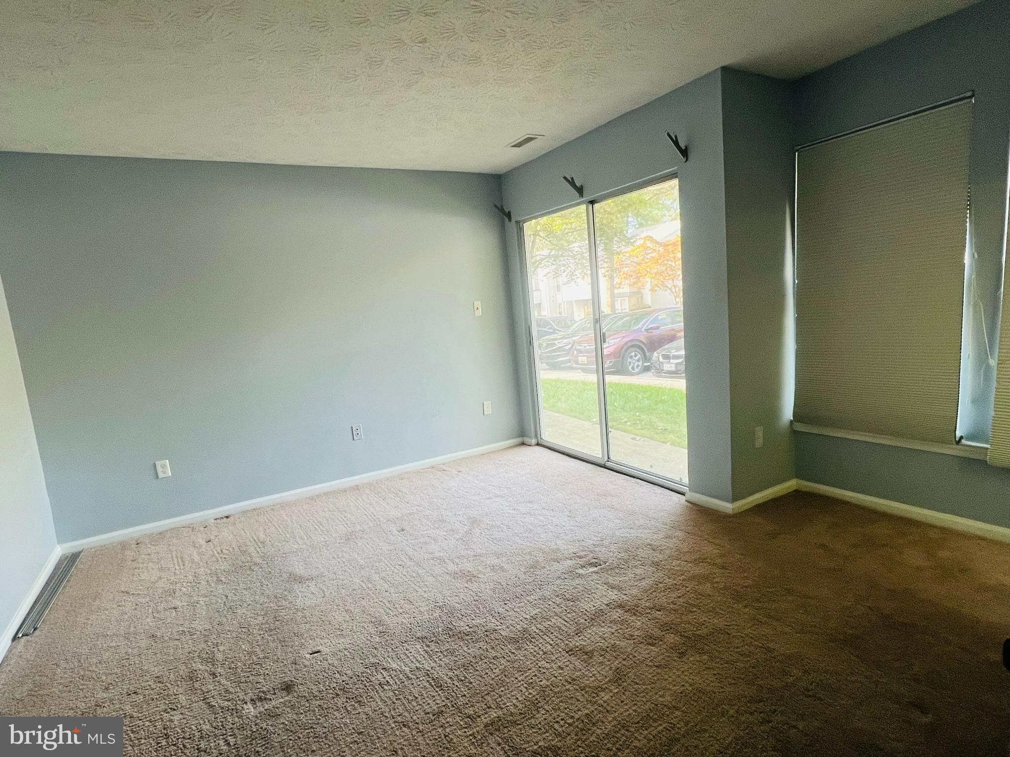 VILLAGE OF HICKORY RIDGE - Residential Lease