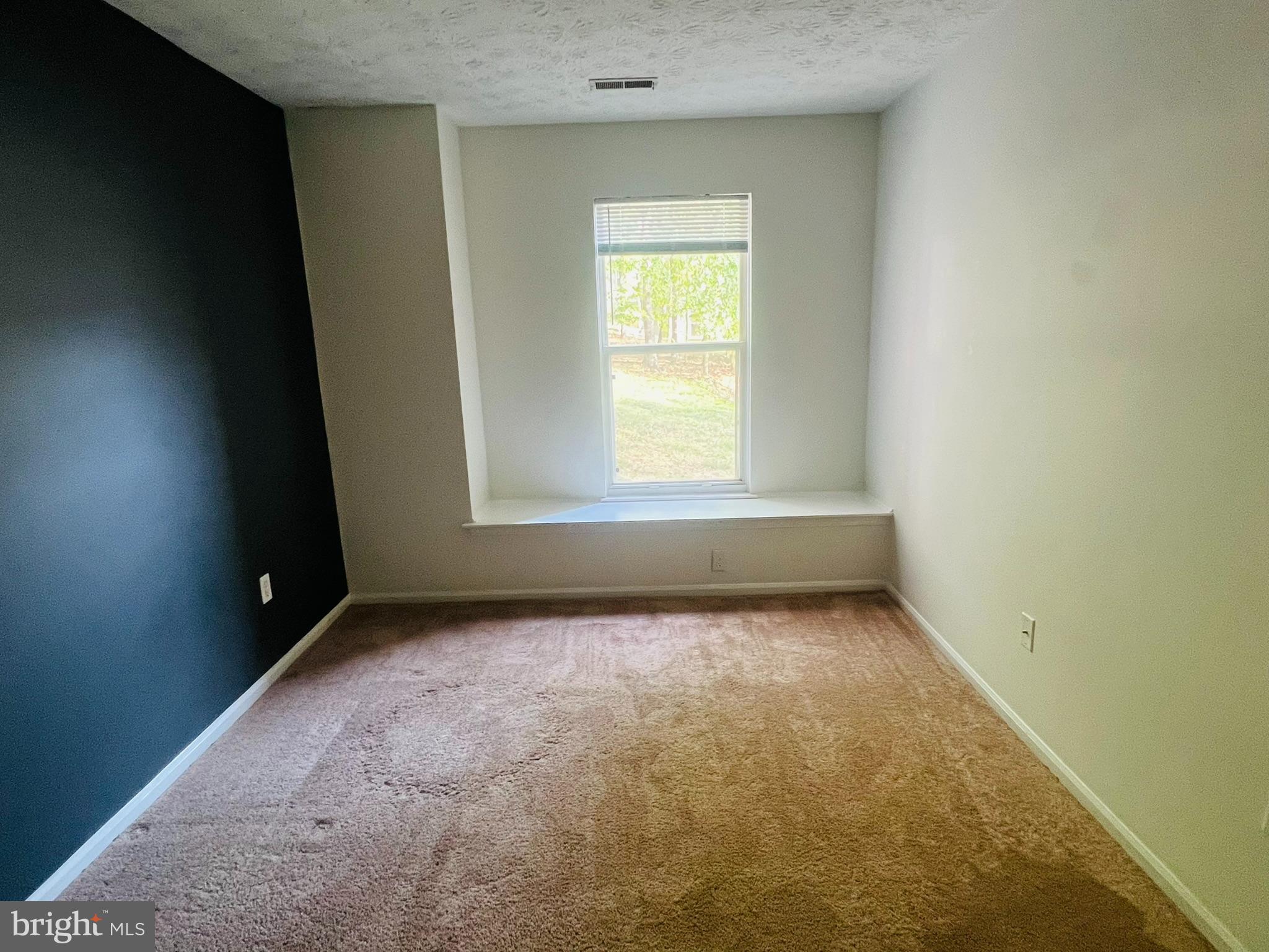 VILLAGE OF HICKORY RIDGE - Residential Lease