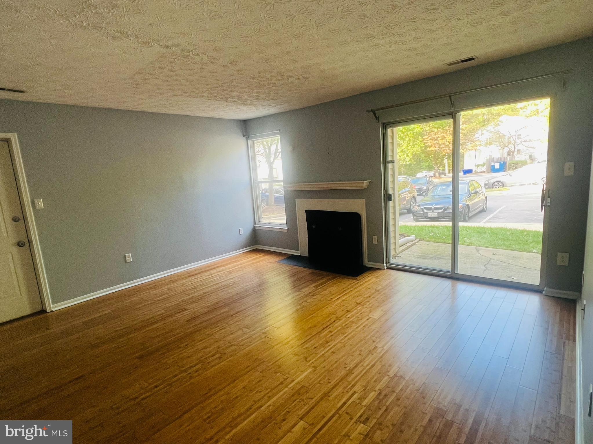 VILLAGE OF HICKORY RIDGE - Residential Lease