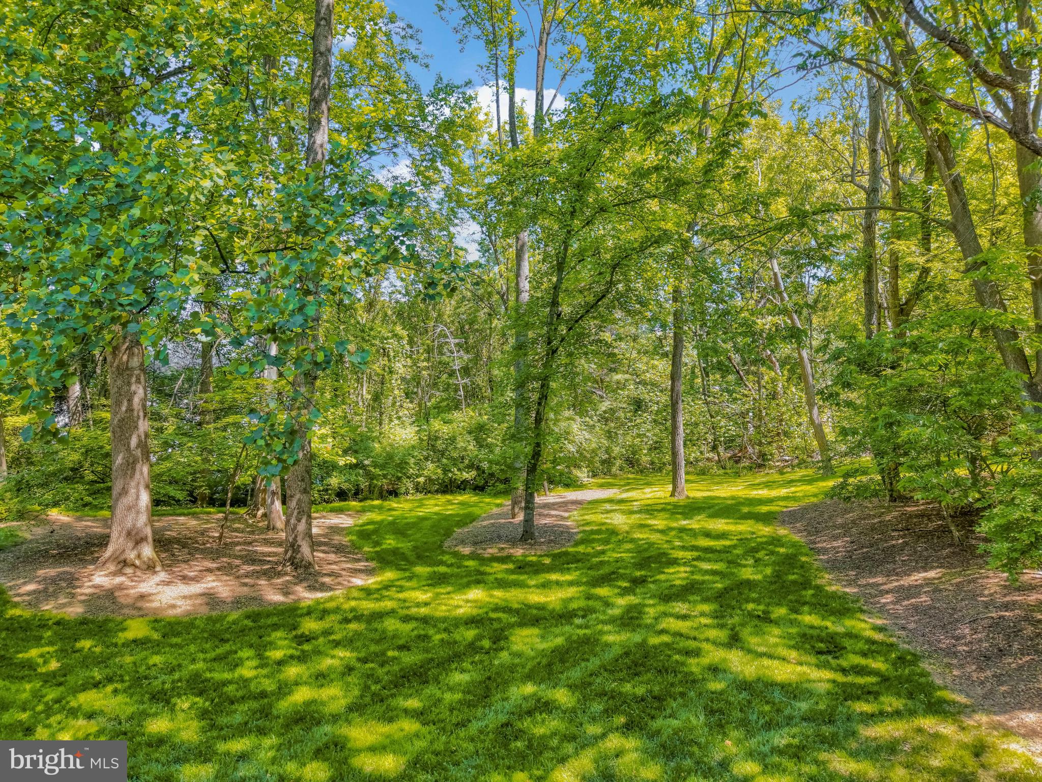 FALCON RIDGE - Residential