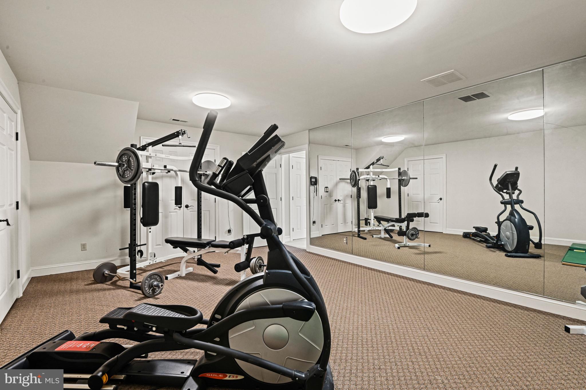 FALCON RIDGE - Residential