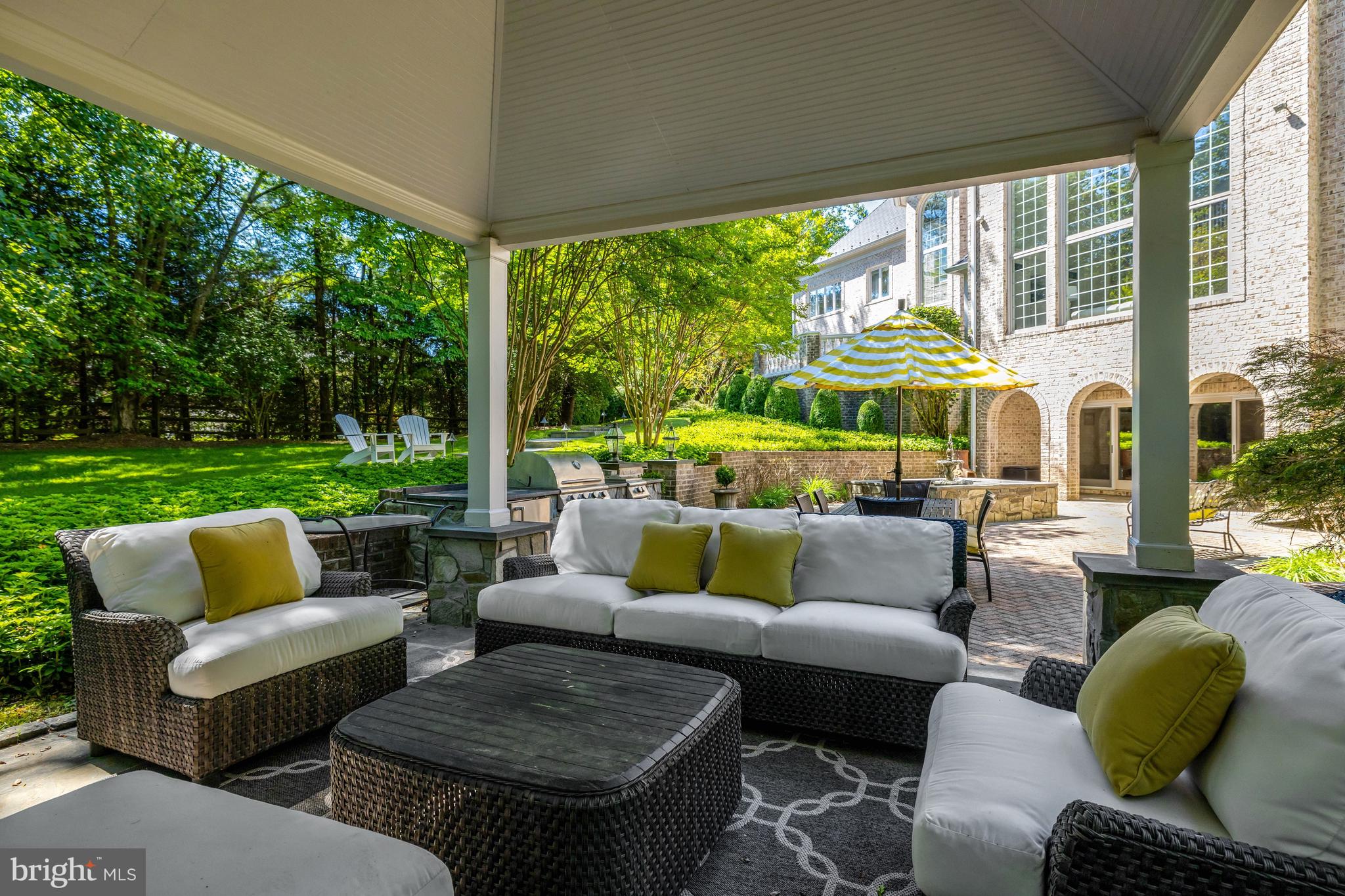 FALCON RIDGE - Residential
