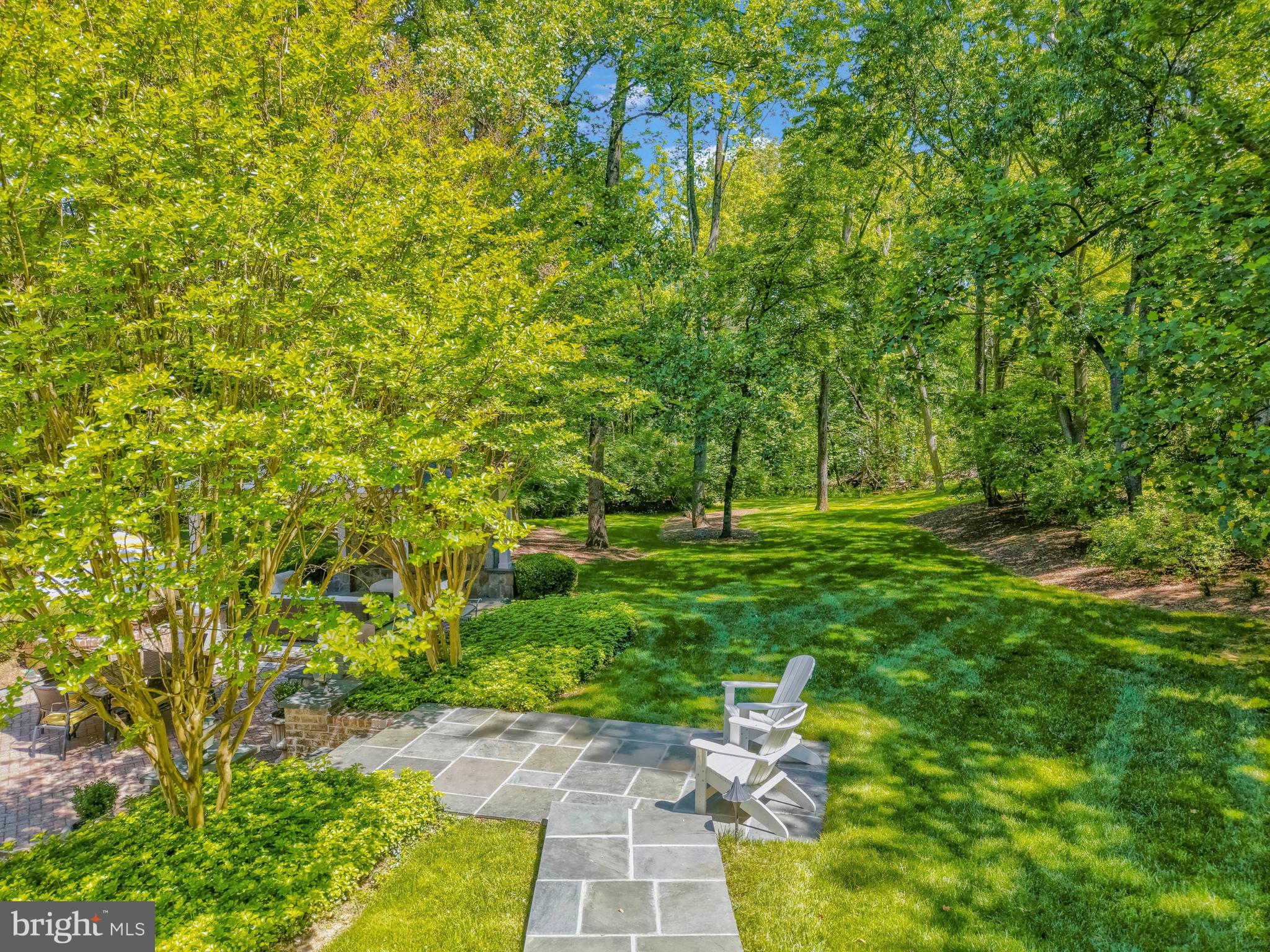 FALCON RIDGE - Residential