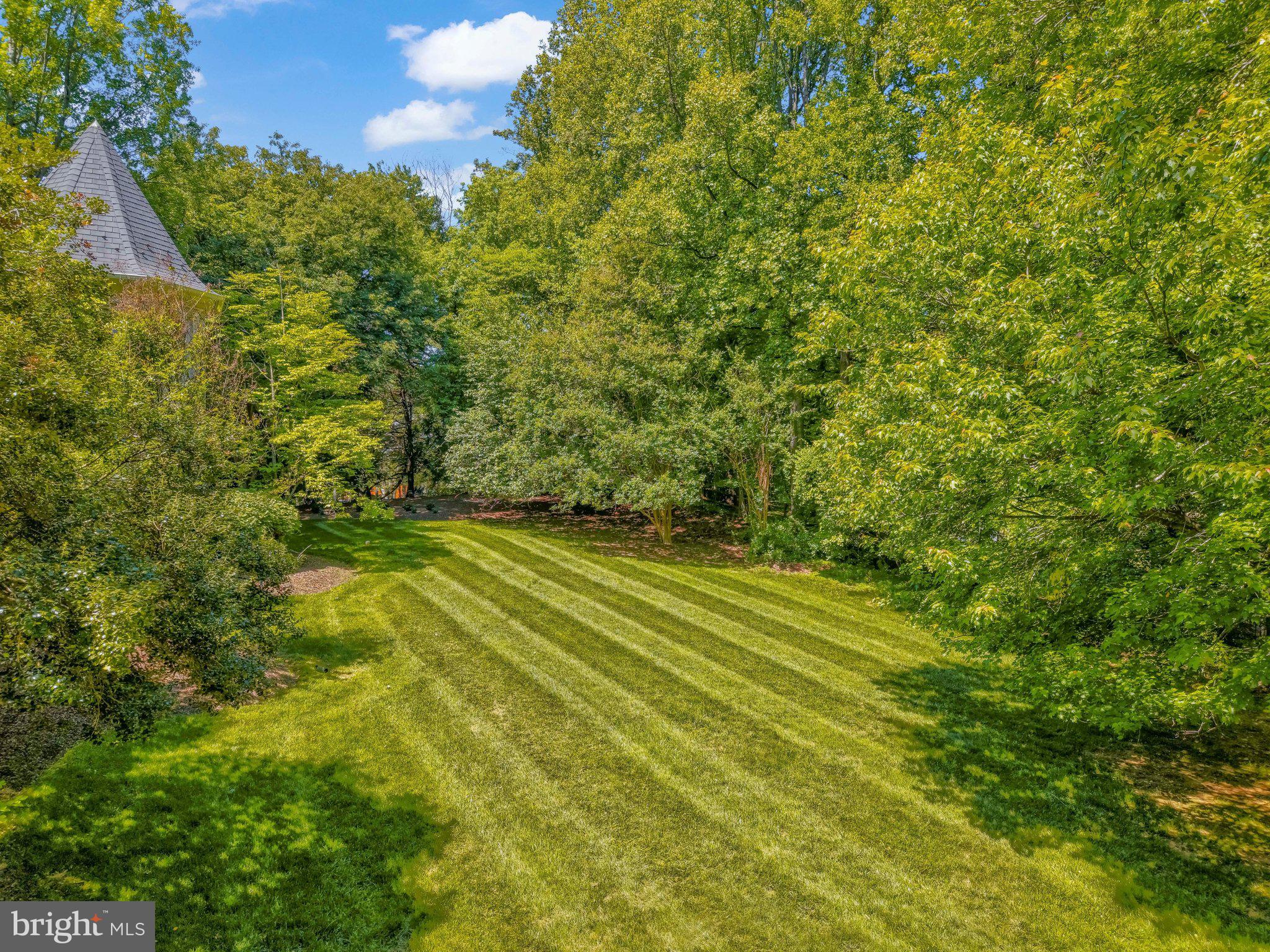 FALCON RIDGE - Residential