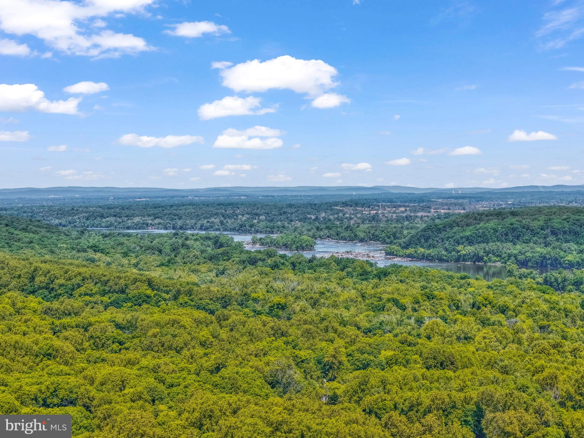 FALCON RIDGE - Residential
