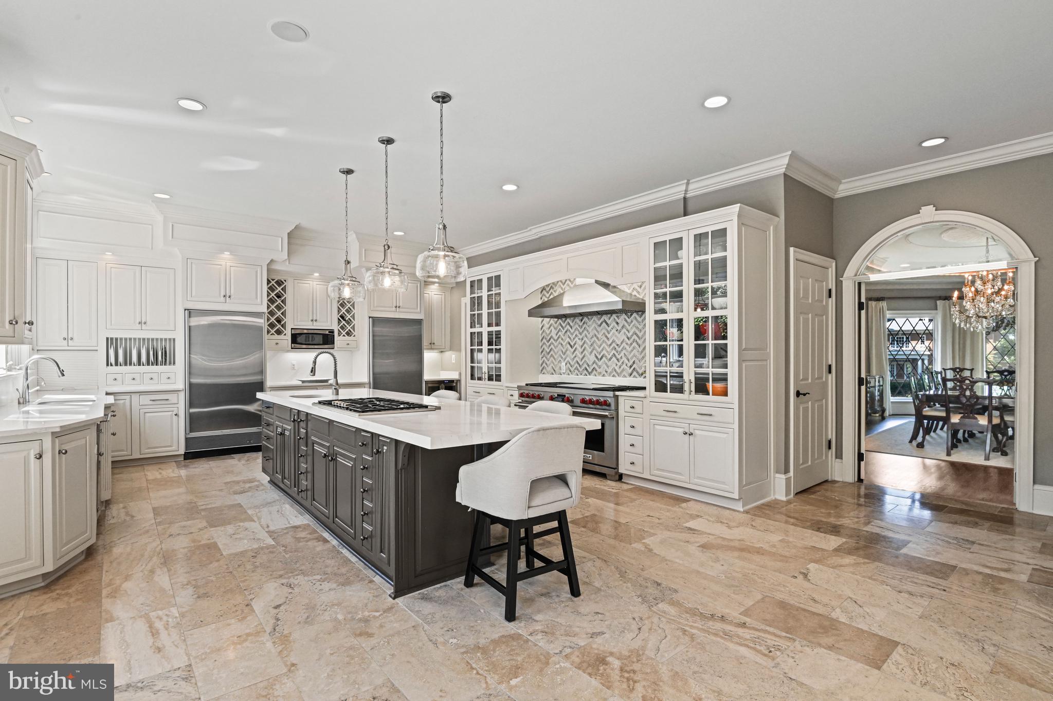 FALCON RIDGE - Residential