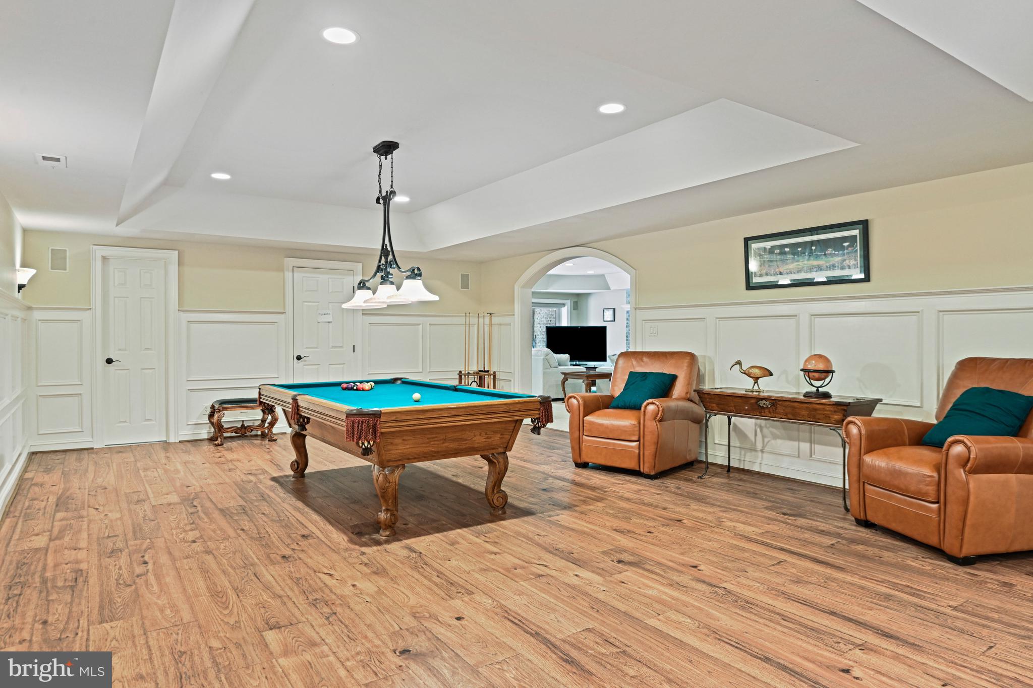 FALCON RIDGE - Residential