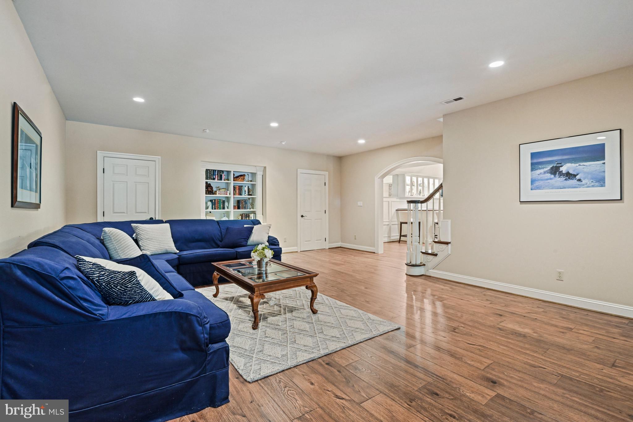 FALCON RIDGE - Residential