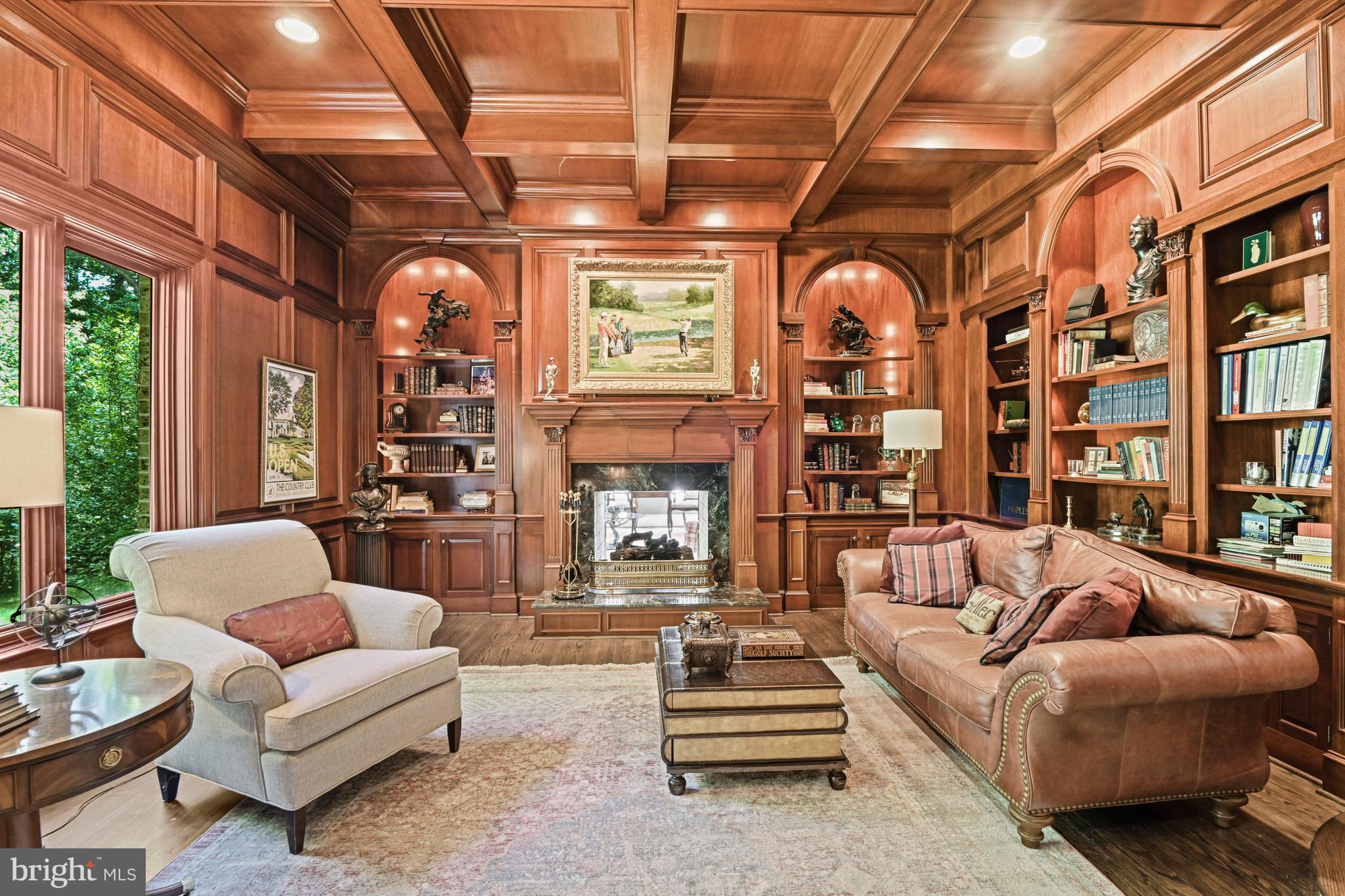 FALCON RIDGE - Residential