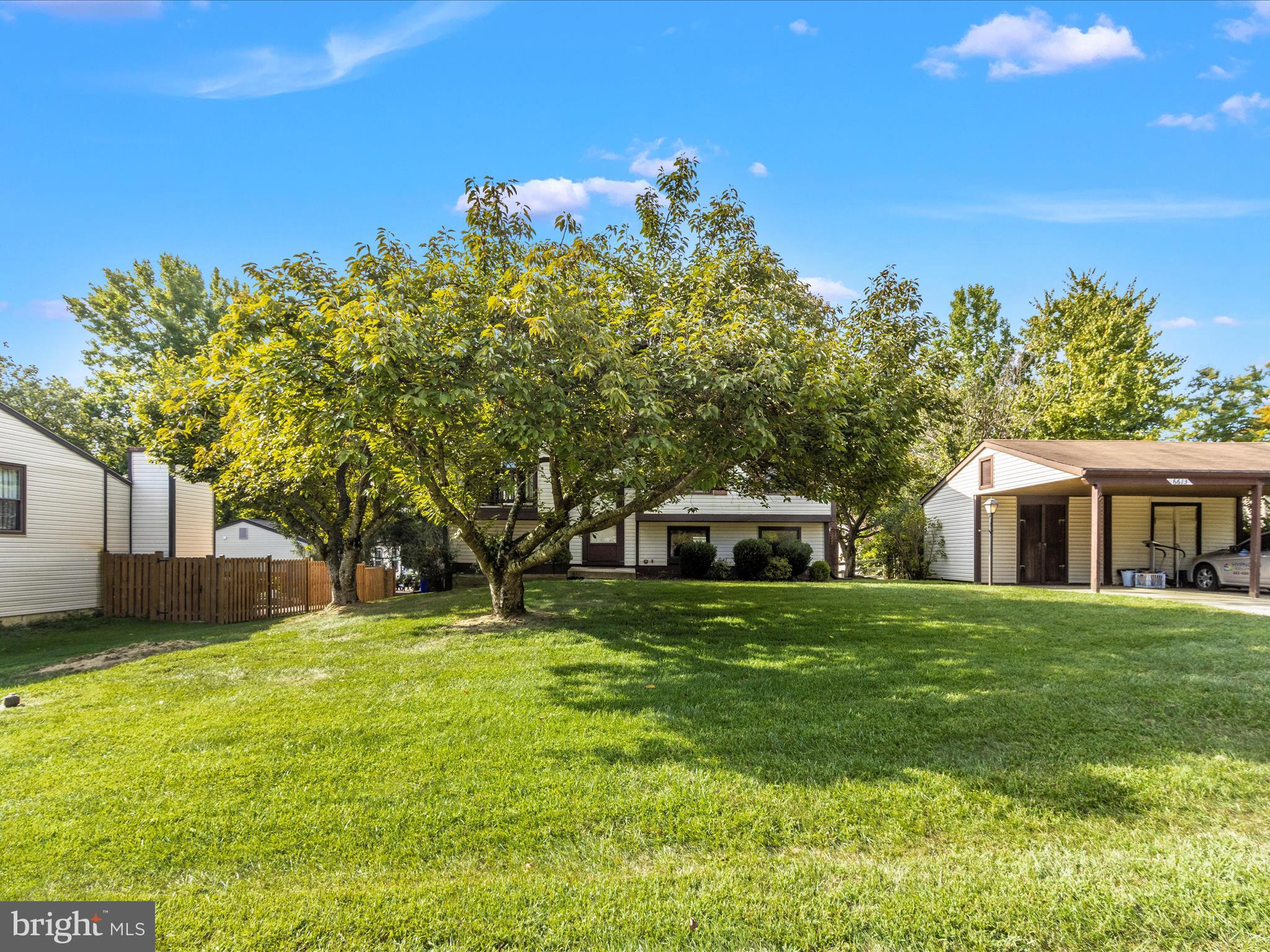 VILLAGE OF HICKORY RIDGE - Residential