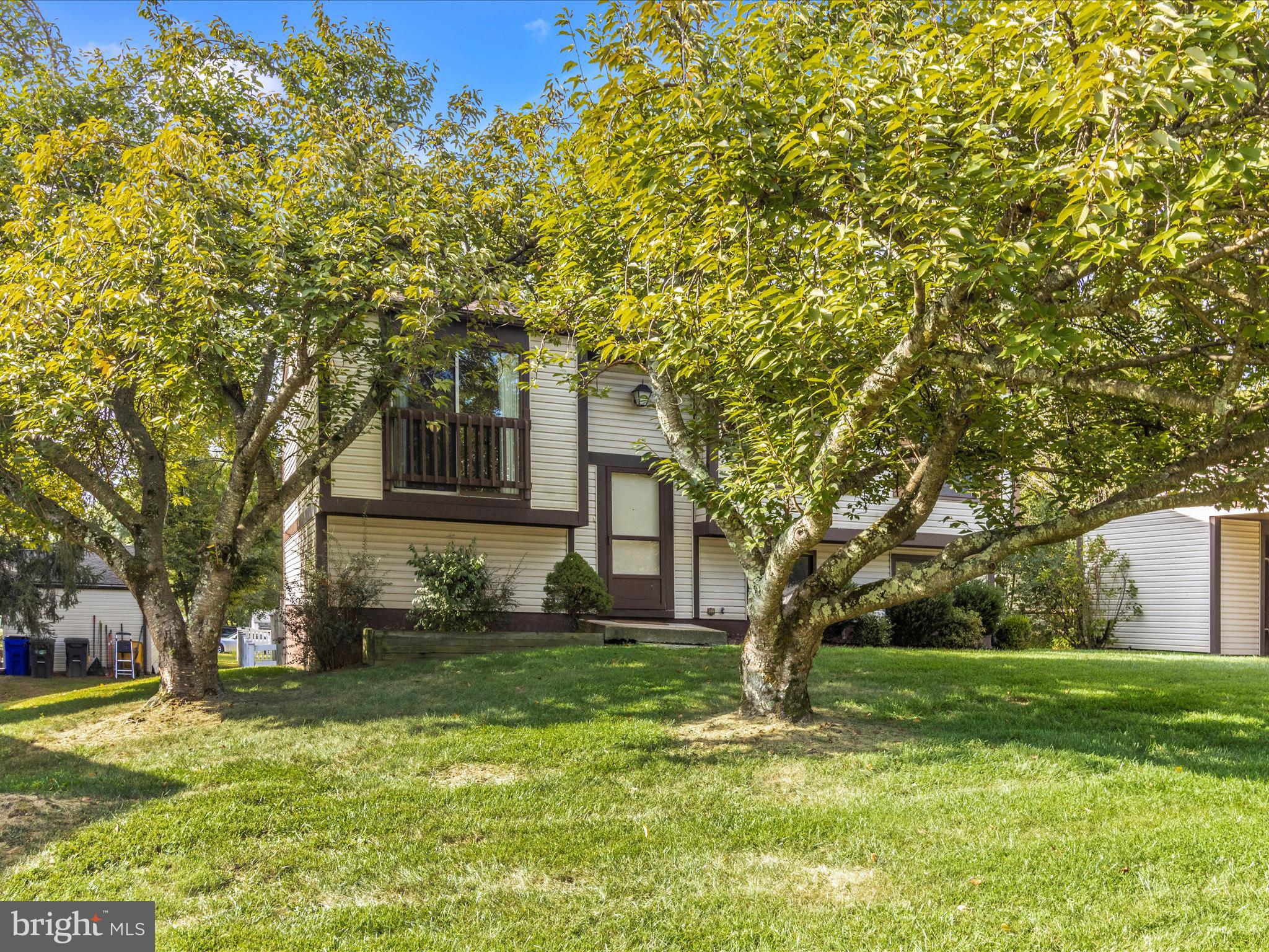 VILLAGE OF HICKORY RIDGE - Residential