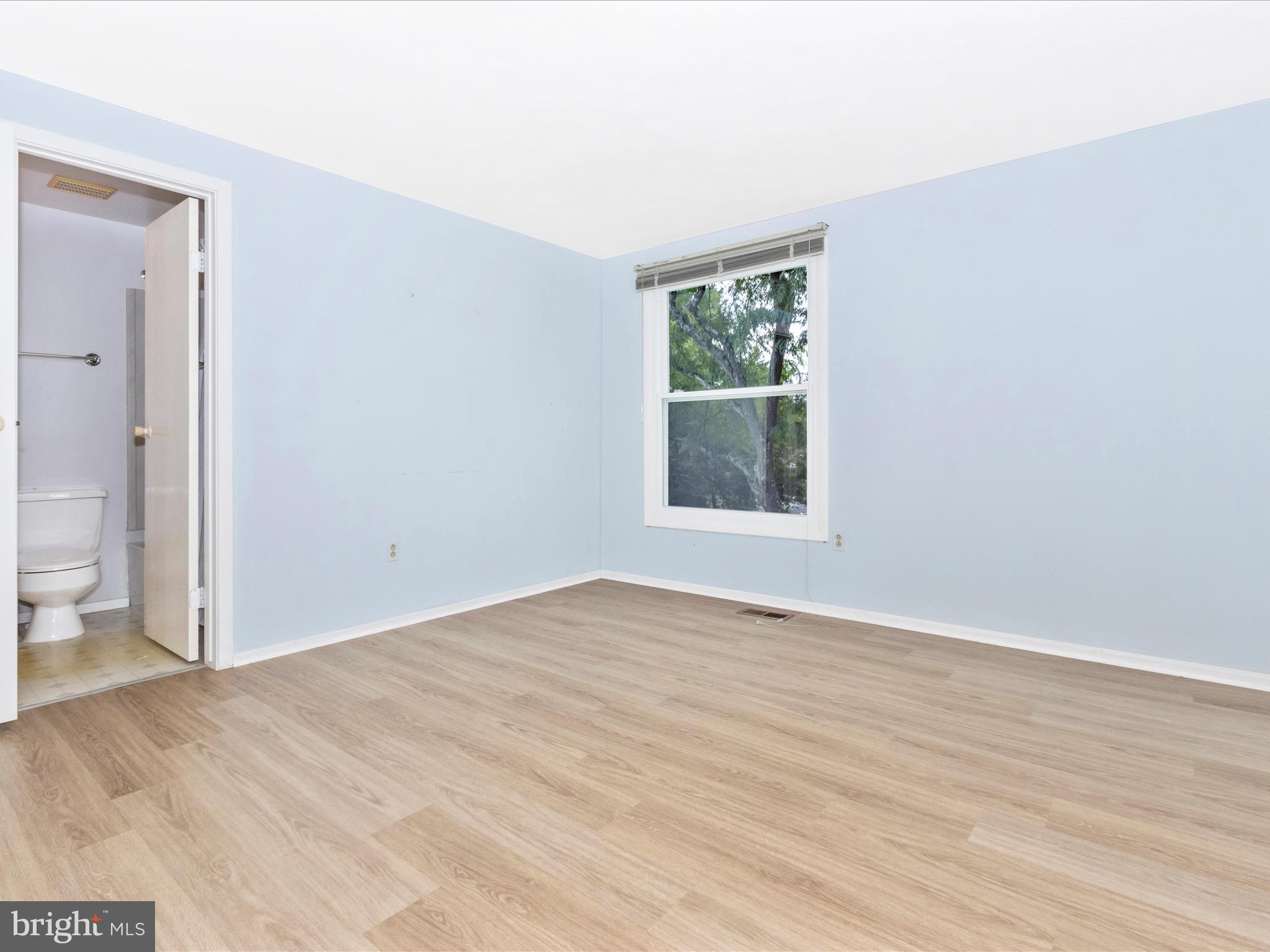 VILLAGE OF HICKORY RIDGE - Residential