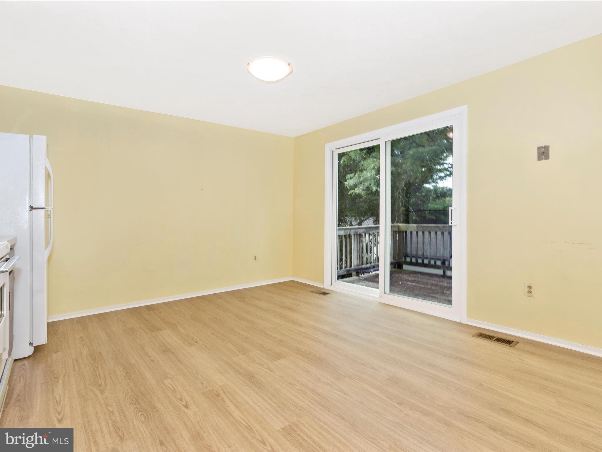 VILLAGE OF HICKORY RIDGE - Residential