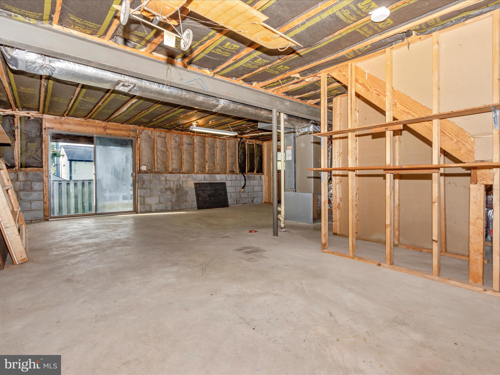 VILLAGE OF HICKORY RIDGE - Residential