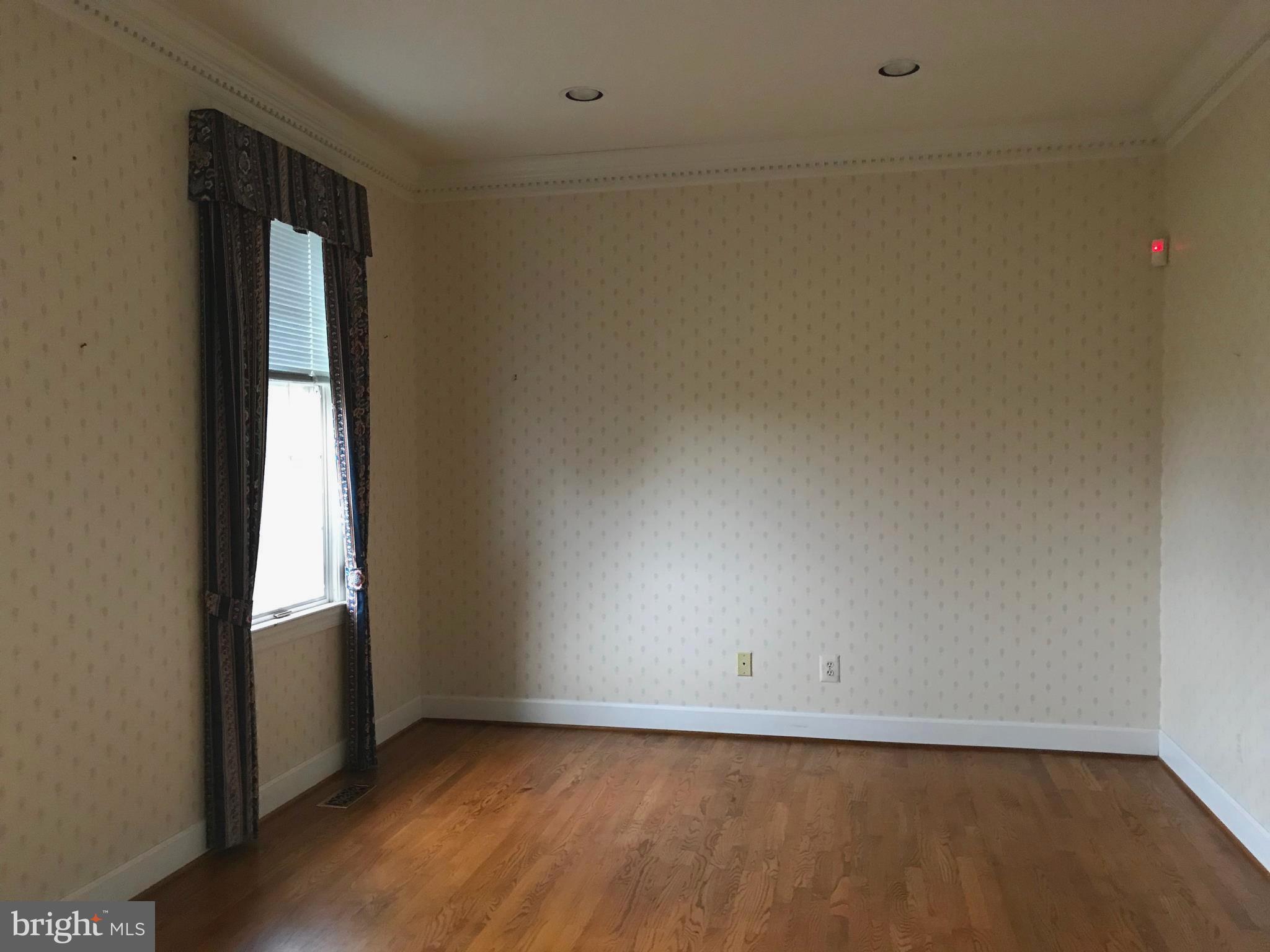 WATERLOO SOUTH - Residential