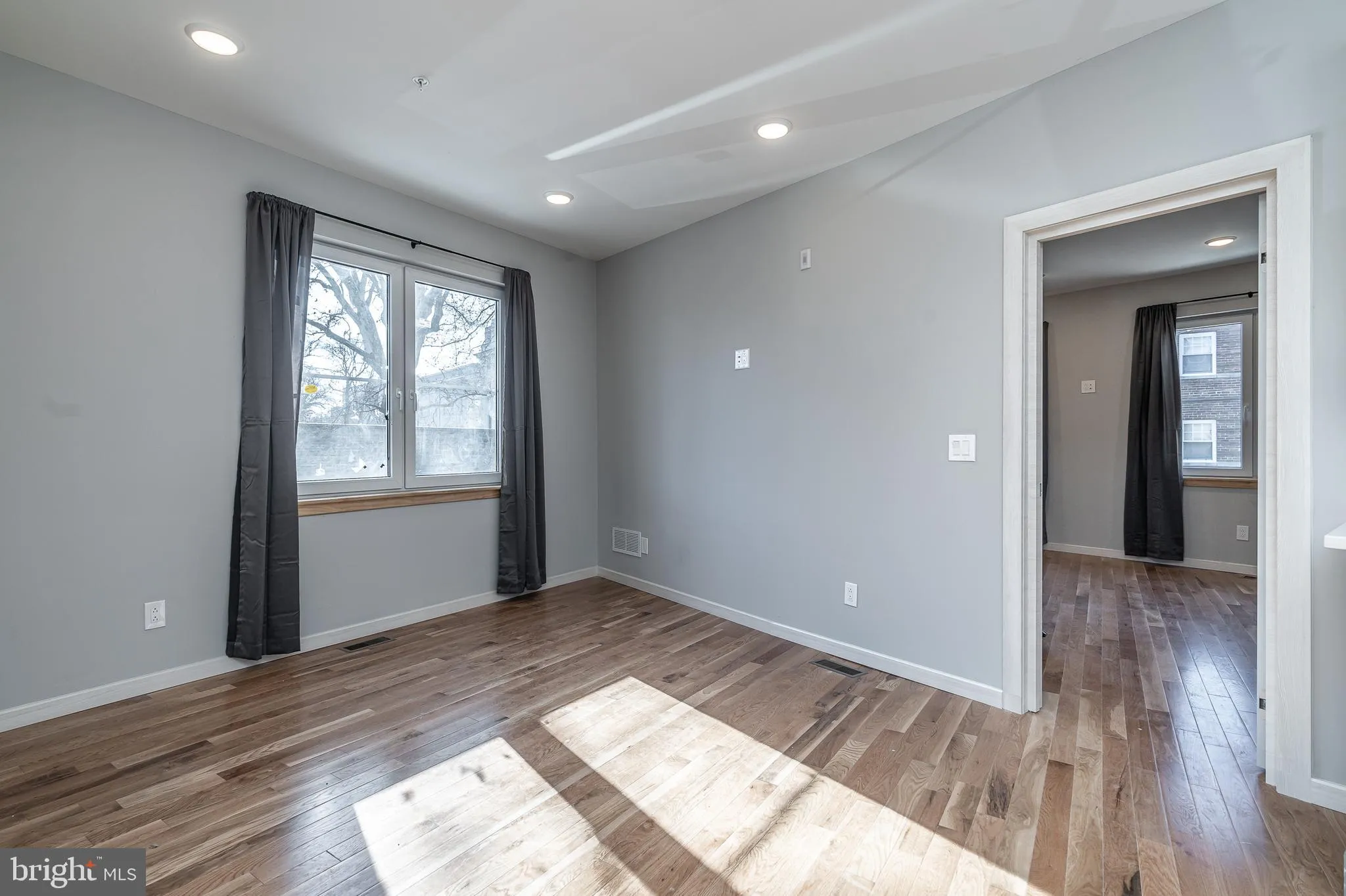 Philadelphia, Pennsylvania 19121, United States, 4 Bedrooms Bedrooms, ,4 BathroomsBathrooms,Residential,Active,29299
