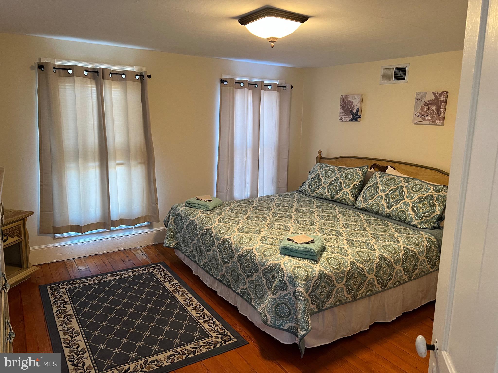 HOOPERS ISLAND - Residential