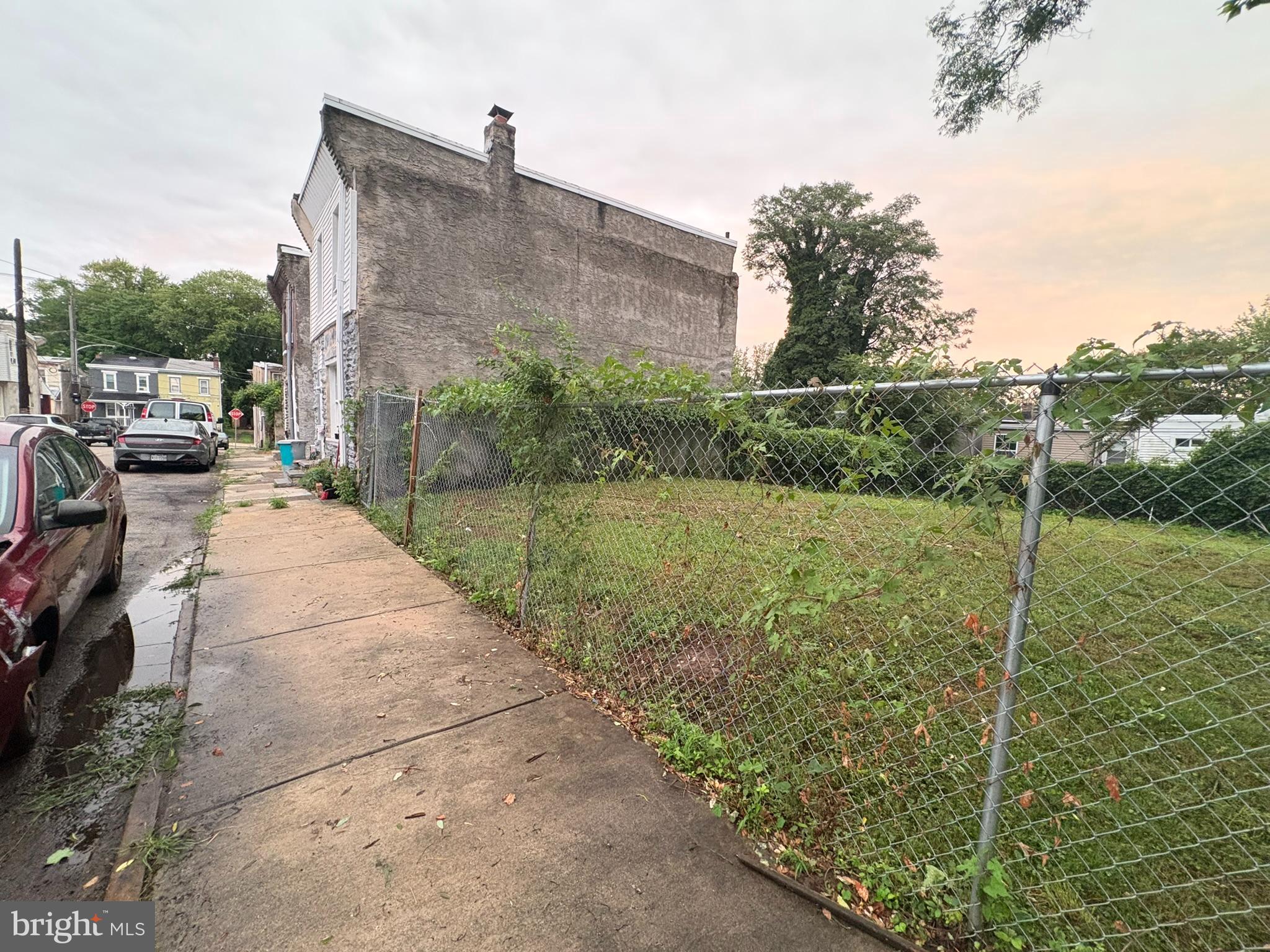 222 E CLAPIER STREET