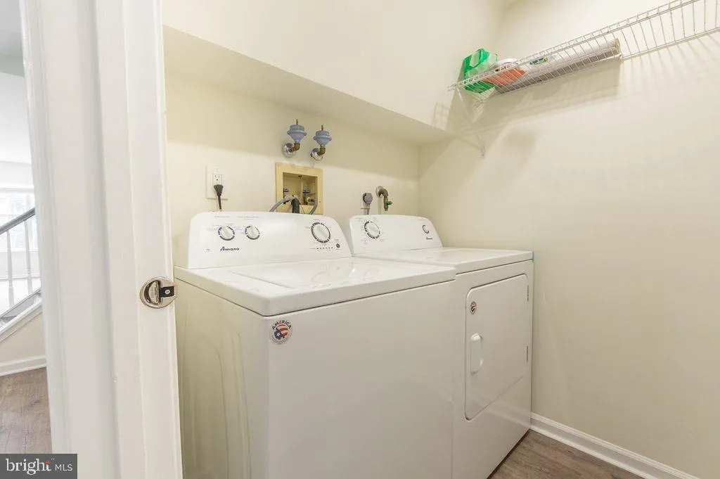 Yardley, Pennsylvania 19067, United States, 3 Bedrooms Bedrooms, ,3 BathroomsBathrooms,Residential,Pending,104972