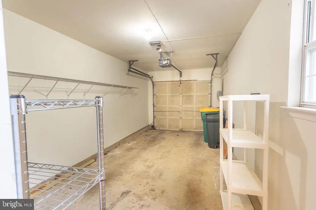 Yardley, Pennsylvania 19067, United States, 3 Bedrooms Bedrooms, ,3 BathroomsBathrooms,Residential,Pending,104972