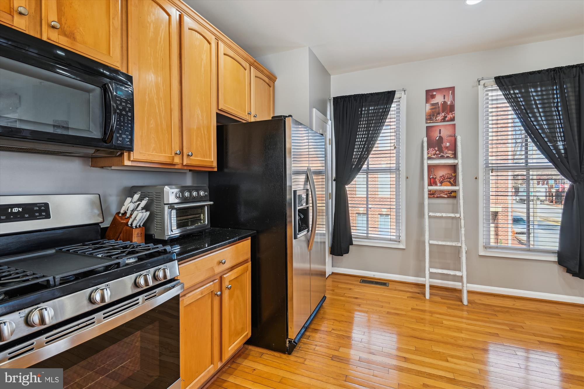 NORTH SHORE - Residential