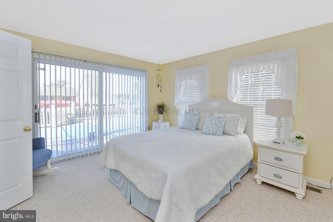 CAINE KEYS II EXT - Residential