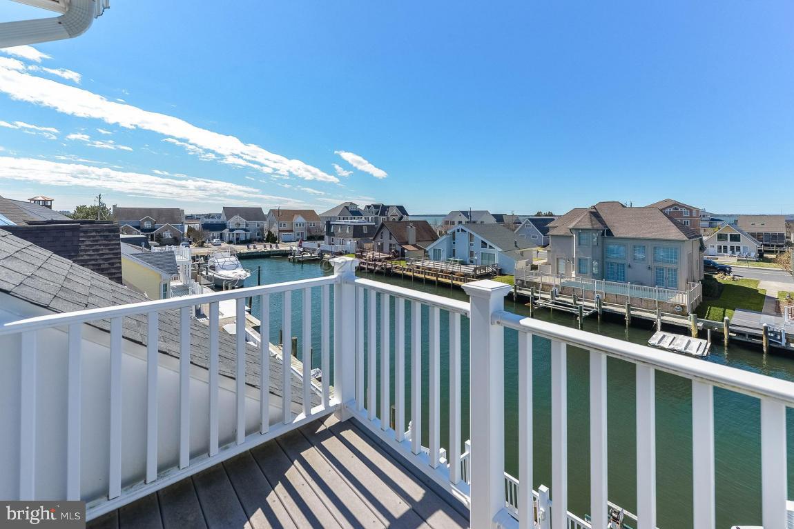 CAINE KEYS II EXT - Residential