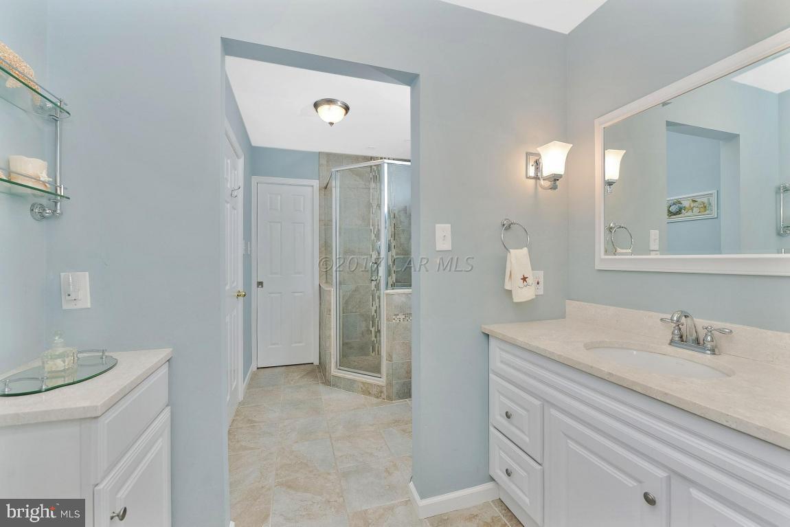 CAINE KEYS II EXT - Residential