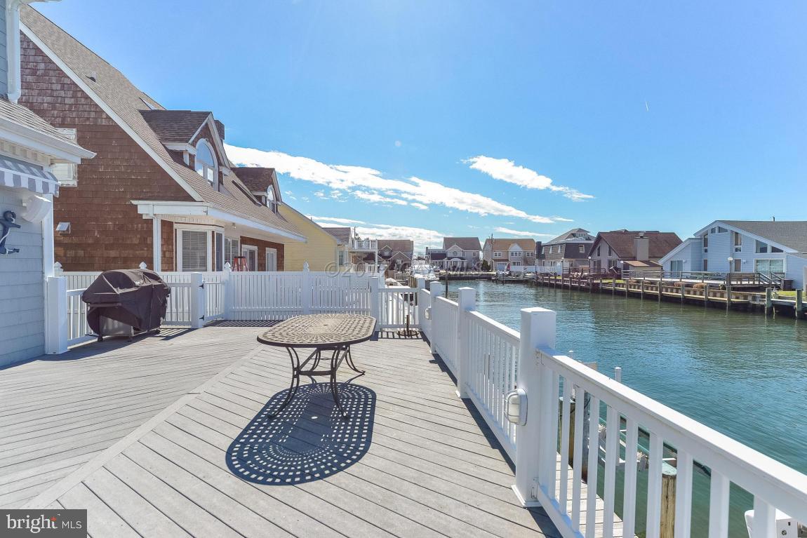 CAINE KEYS II EXT - Residential