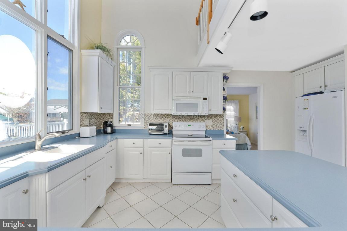 CAINE KEYS II EXT - Residential