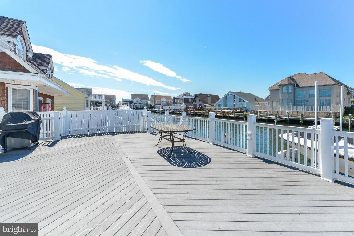 CAINE KEYS II EXT - Residential