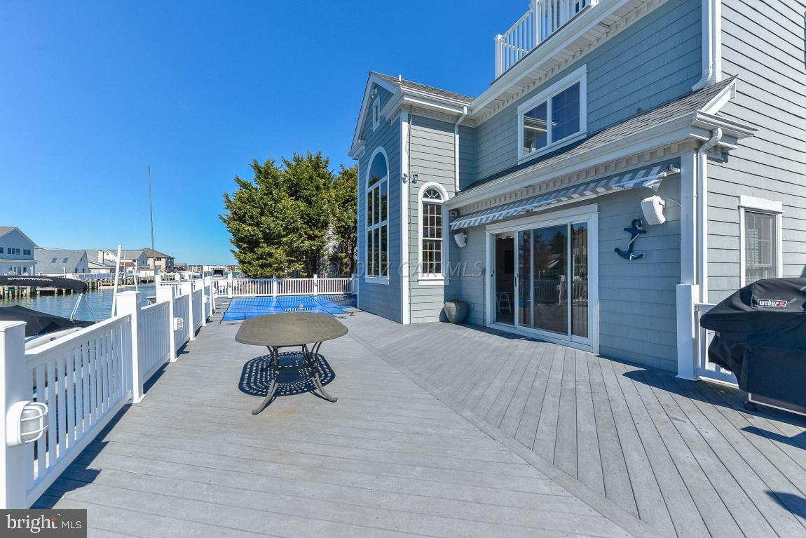 CAINE KEYS II EXT - Residential