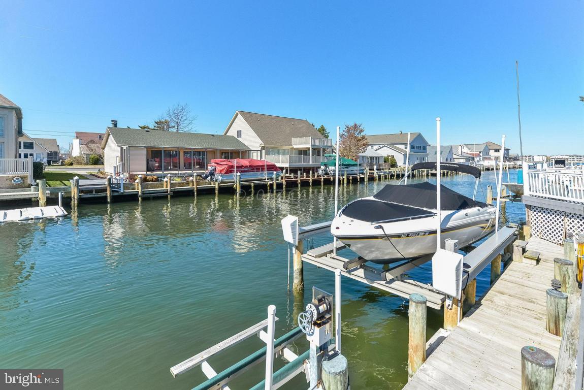 CAINE KEYS II EXT - Residential