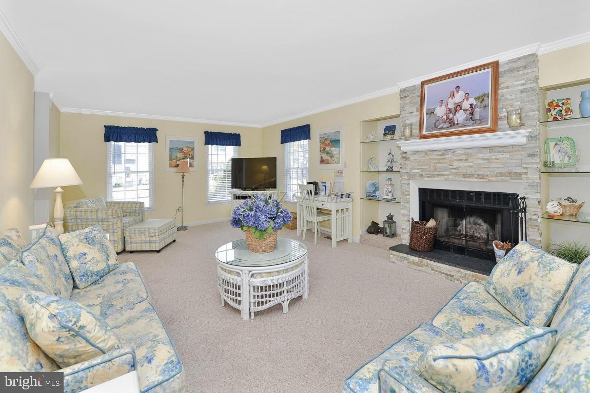 CAINE KEYS II EXT - Residential