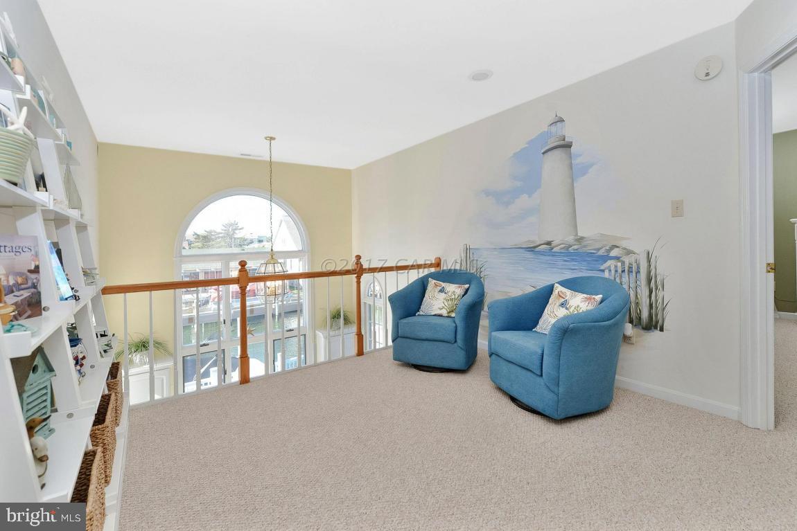 CAINE KEYS II EXT - Residential