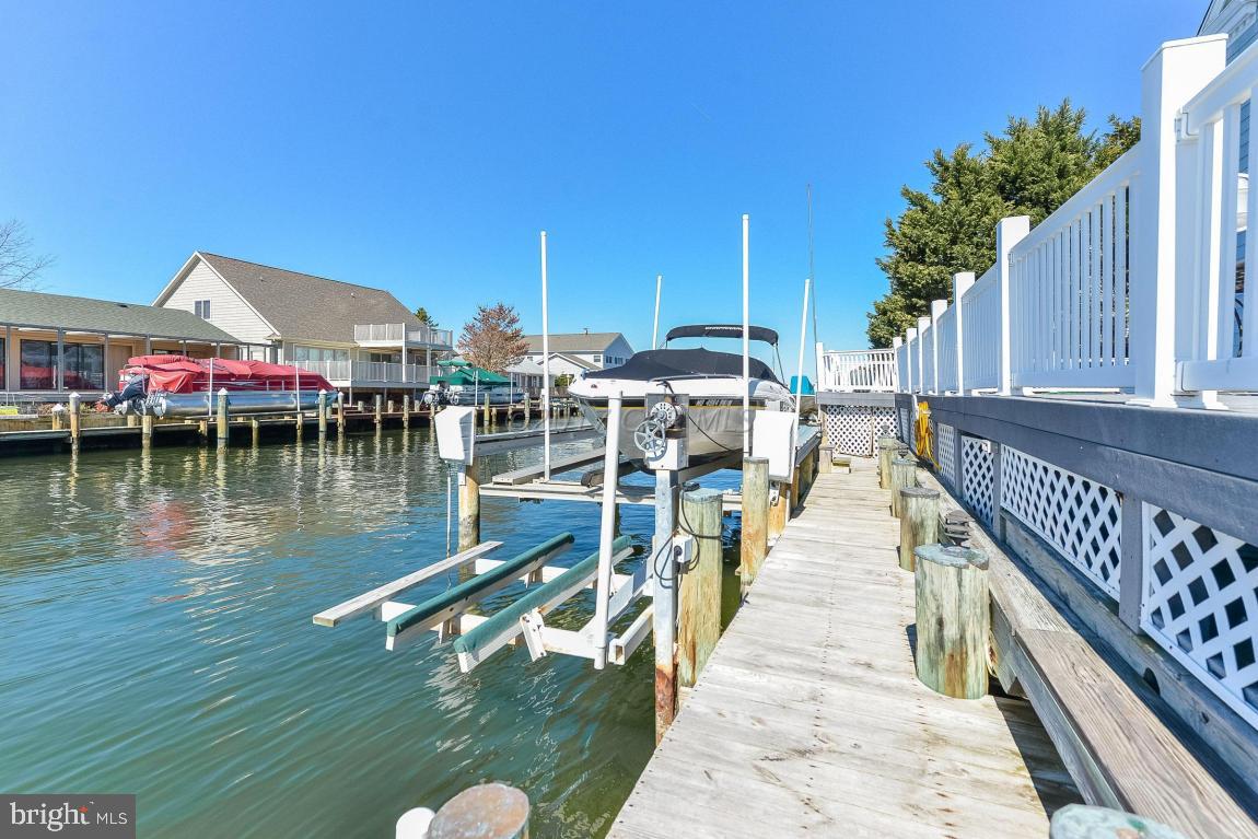 CAINE KEYS II EXT - Residential