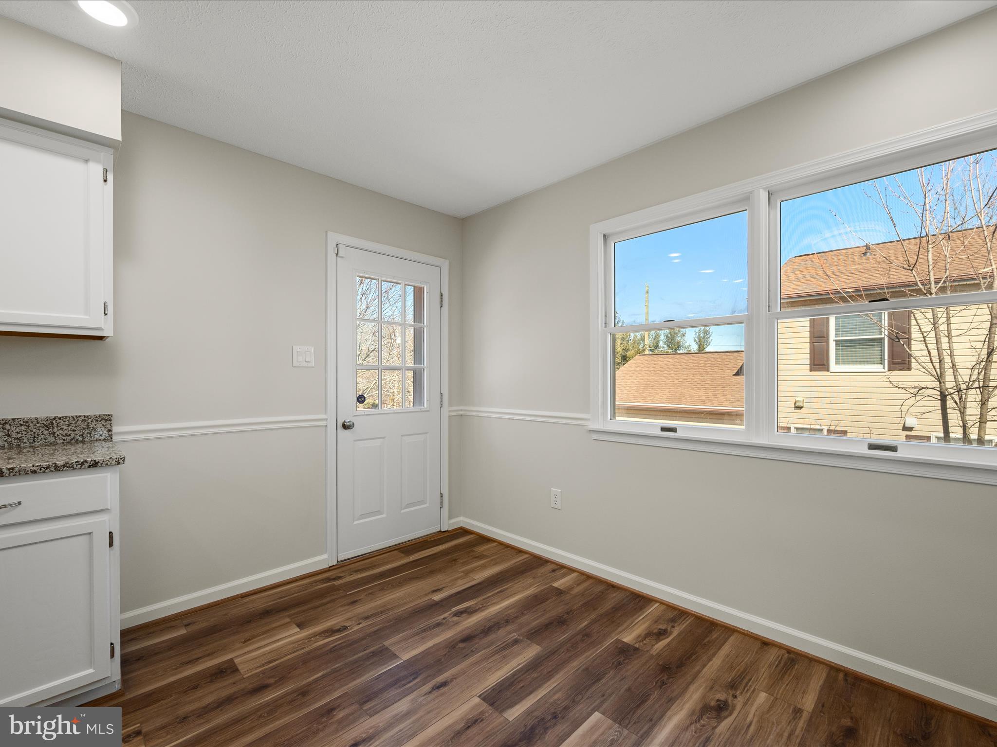 GLENMONT VILLAGE - Residential