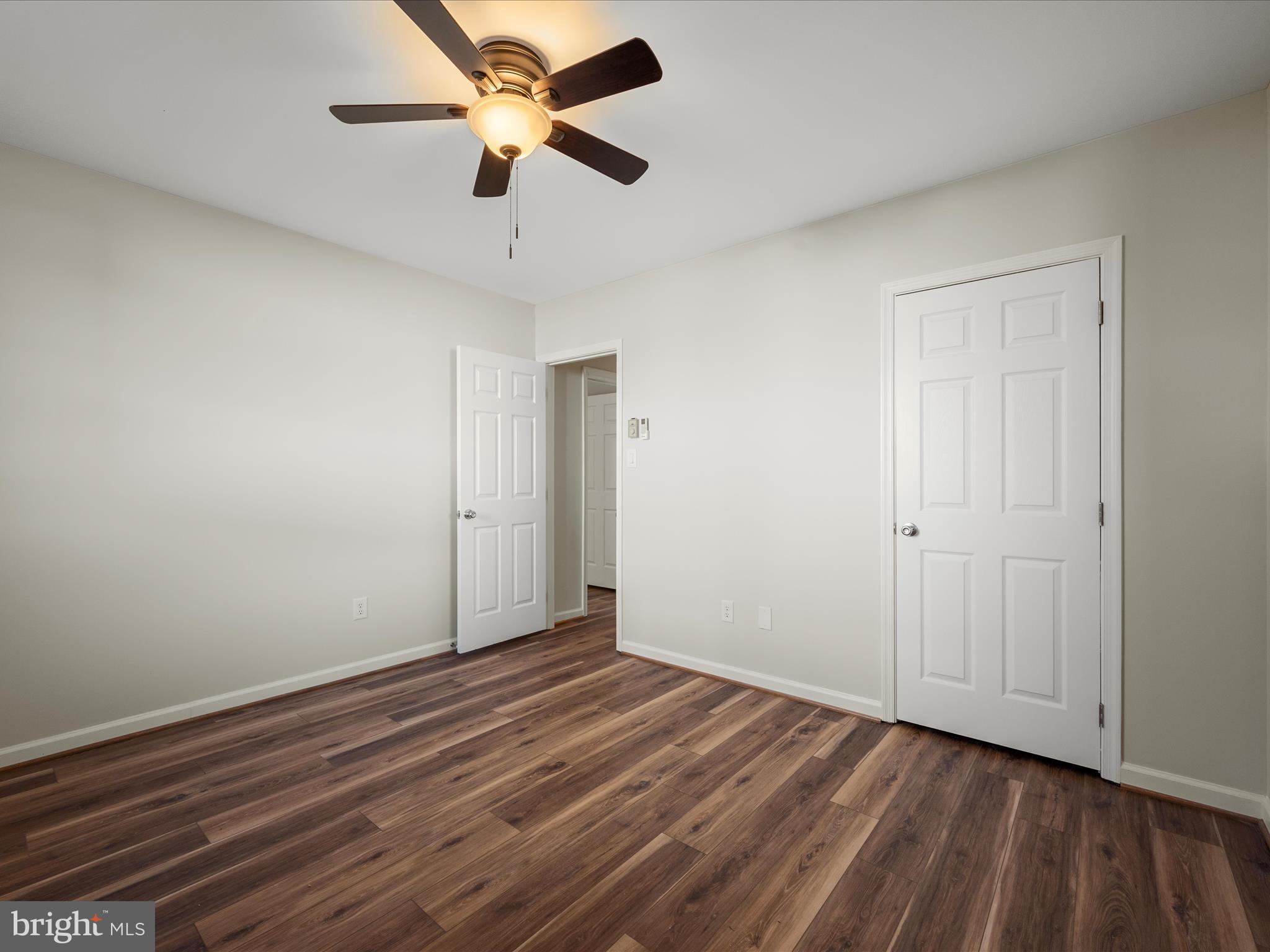 GLENMONT VILLAGE - Residential