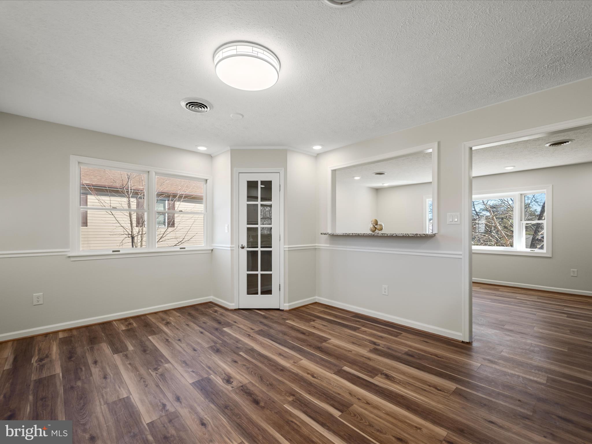 GLENMONT VILLAGE - Residential