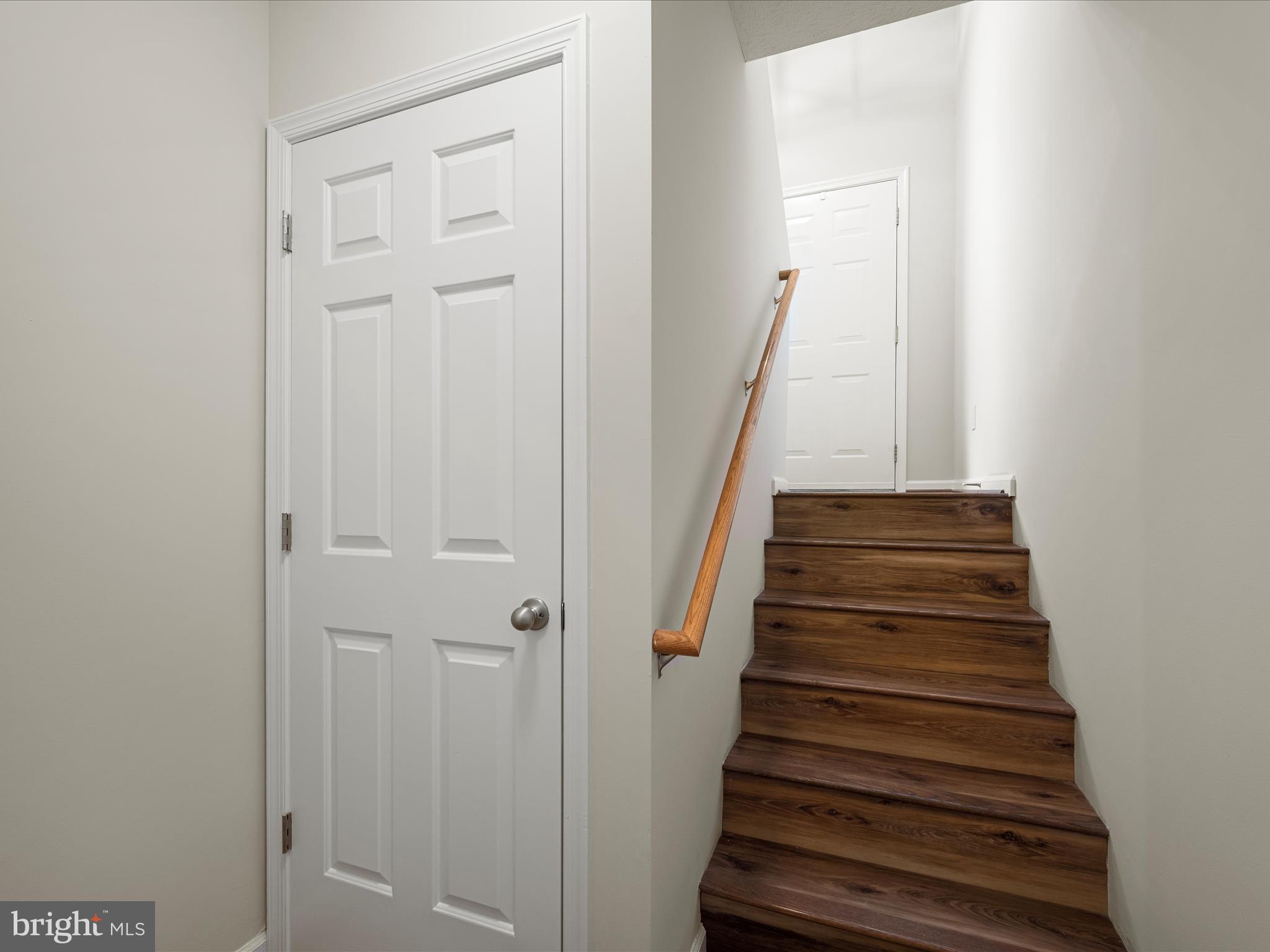 GLENMONT VILLAGE - Residential